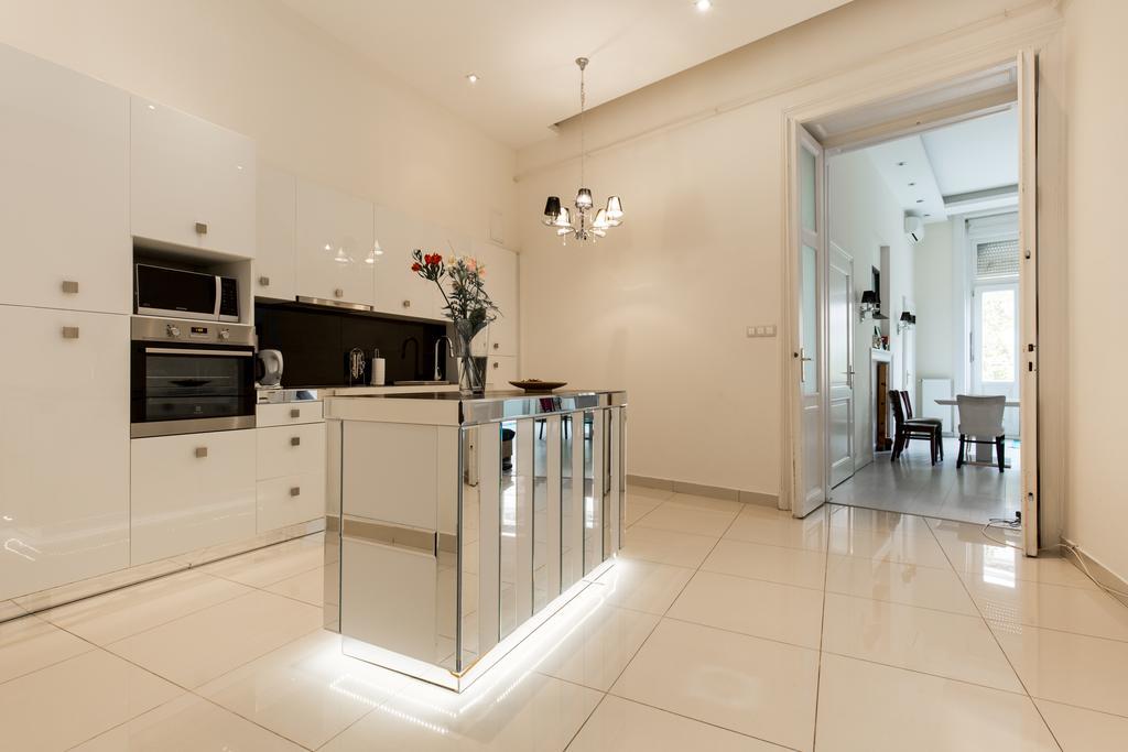 Jozsef63 Apartment Budapest Exterior photo